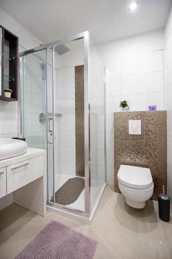 روفينج Studio Apartment Magic المظهر الخارجي الصورة