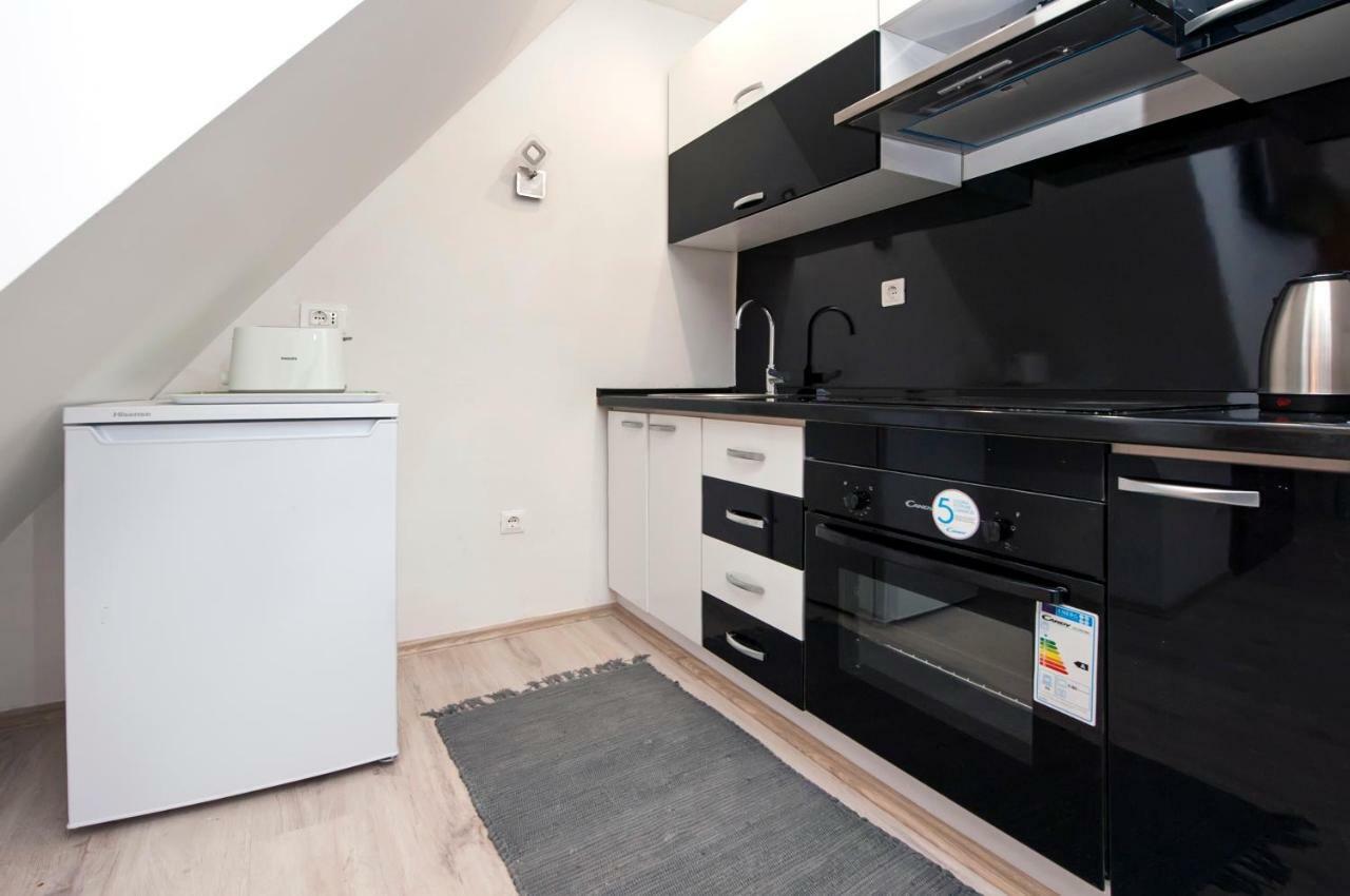روفينج Studio Apartment Magic المظهر الخارجي الصورة